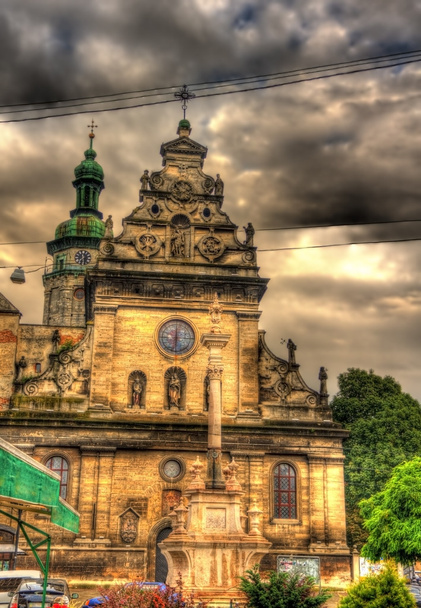 Iglesia de San Andrés en Lviv, Ucrania
 - Foto, imagen