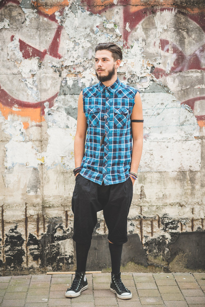 young handsome bearded hipster man - Foto, afbeelding