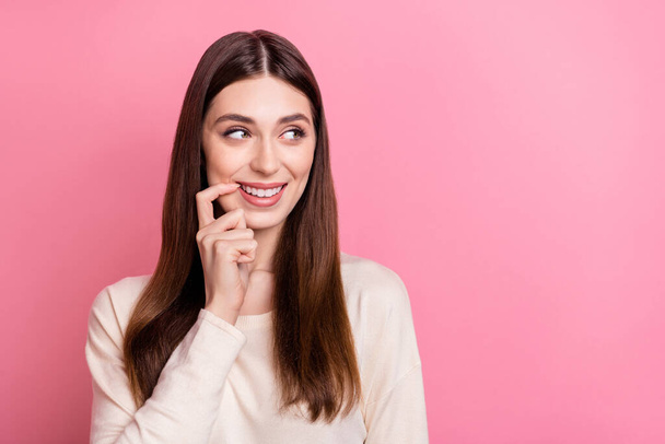 Portrait of attractive cheery minded girl creating solution copy space isolated over pink pastel color background. - Foto, immagini