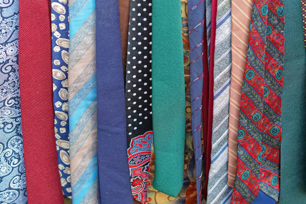 Cravates en soie colorées mélangent les hommes cravates de mode - Photo, image