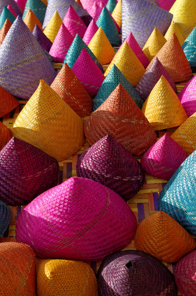 Renkli koni dokuma bambu bileşimi - Fotoğraf, Görsel