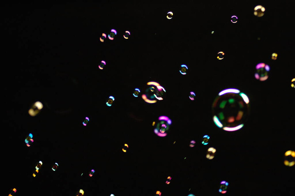 Primer plano de las burbujas de aire
 - Foto, Imagen