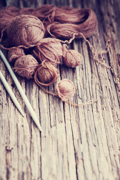 Vintage Knitting needles and yarn - Zdjęcie, obraz