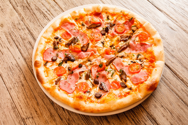 Tasty Pizza - Foto, Imagen