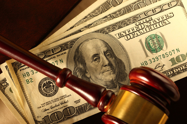 Wooden gavel and dollar - Photo, Image