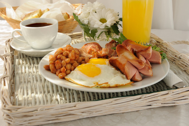 Πρωινό με ομελέτα και μπέικον - Φωτογραφία, εικόνα