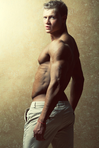 Male beauty & fashion concept. Portrait of handsome muscular mal - Fotó, kép
