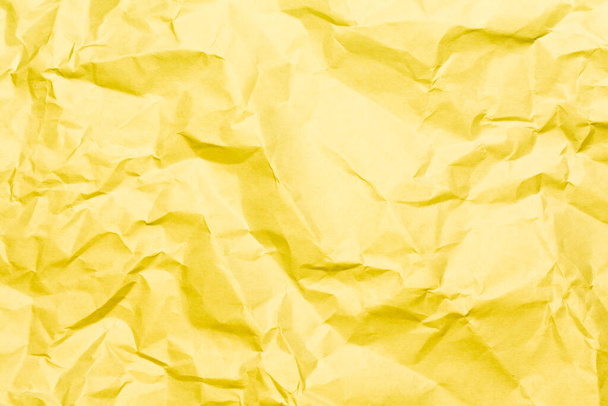 texturované pozadí zmačkaného žlutého papíru - Fotografie, Obrázek