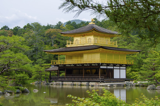 Αλλιώς Kinkaku-ji ναό στο Κιότο της Ιαπωνίας - Φωτογραφία, εικόνα