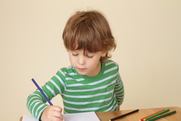 Написання дітей, шкільна освіта
 - Фото, зображення