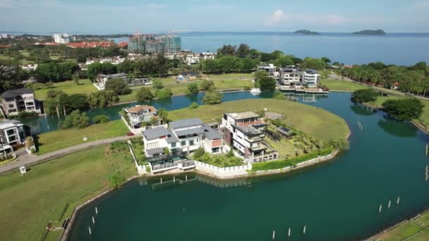 Kota Kinabalu, Sabah Malaysia  June 14, 2022: The Waterfront and Esplanade Area of Kota Kinabalu City Centre - Кадри, відео