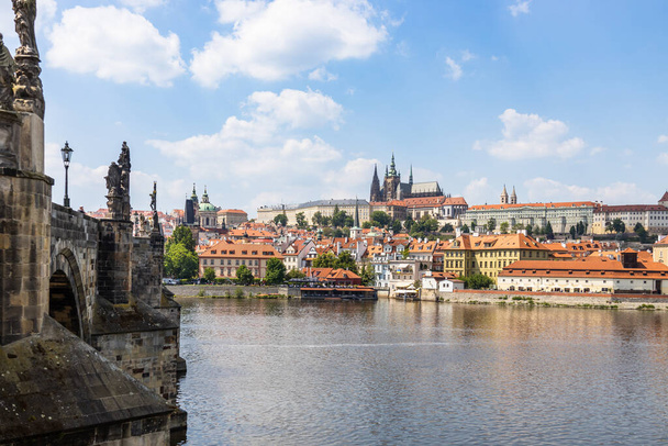 Старе місто, собор Святого Вітуса, і Празький замок, Чеська Республіка.. - Фото, зображення