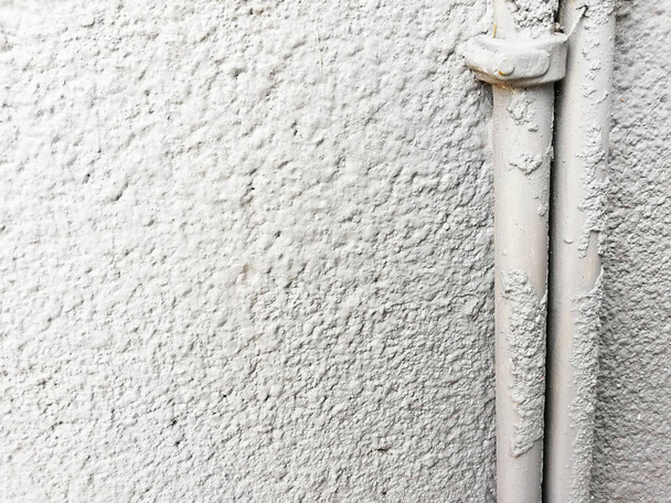 Fondo de pared Beton en textura normal, con tubo de agua - Foto, imagen