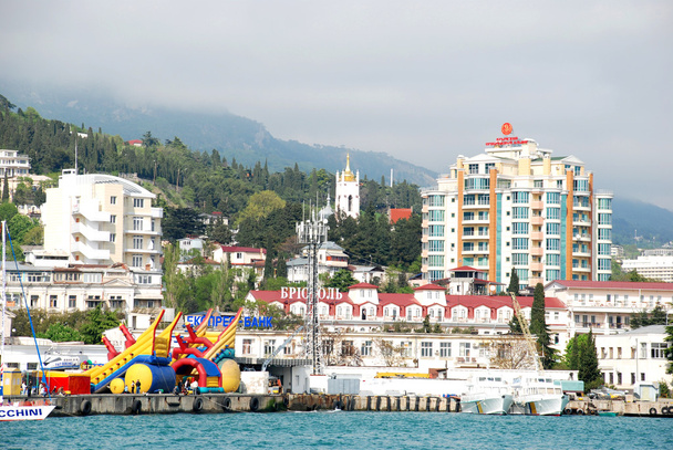 Vista da cidade Yalta
 - Foto, Imagem