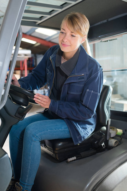 portrait of a female forklift operator - Photo, image