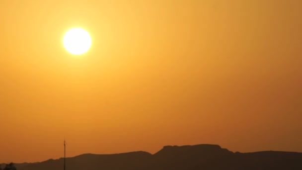 afrykański zachód słońca - Materiał filmowy, wideo