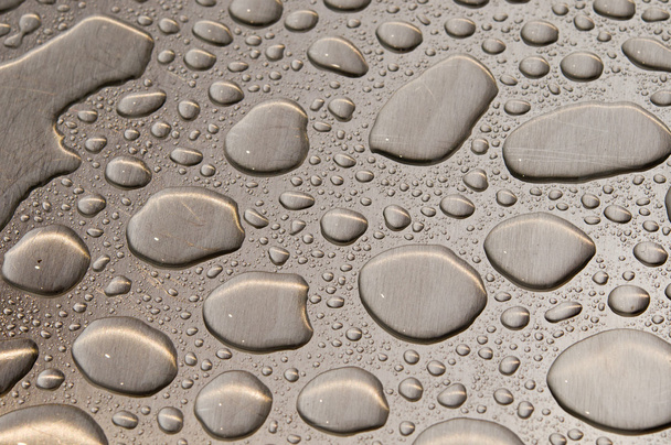 Waterdrops fırçalanmış metal - Fotoğraf, Görsel