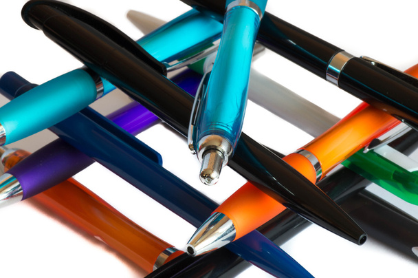 Colourful pens on on ech other - Foto, Imagem