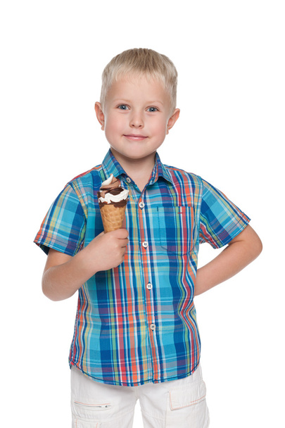 Little boy with ice cream - Photo, Image