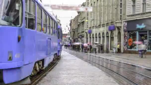 Main street Ilica Zágrábban - Felvétel, videó
