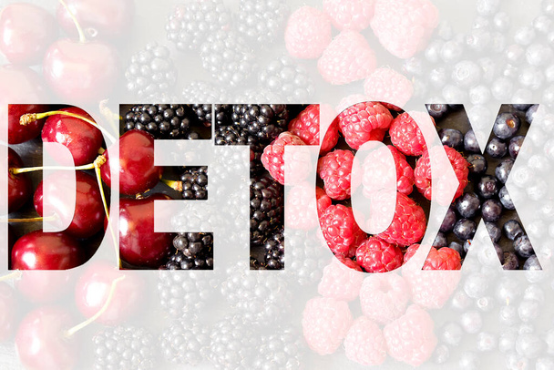 Word detox made from fresh ripe juicy berries.Concept of healthy food for ketogenic diet,cleansing body organism,proper eating nutrition.fruits high in minerals,antioxidants,low calorie,vegetarian. - Foto, Imagem