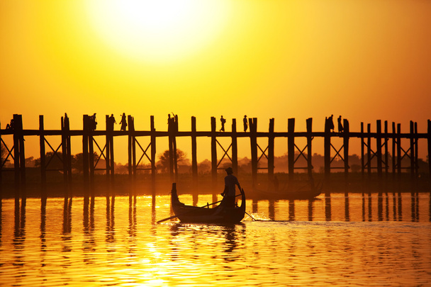 Мост Мьянмы
 - Фото, изображение