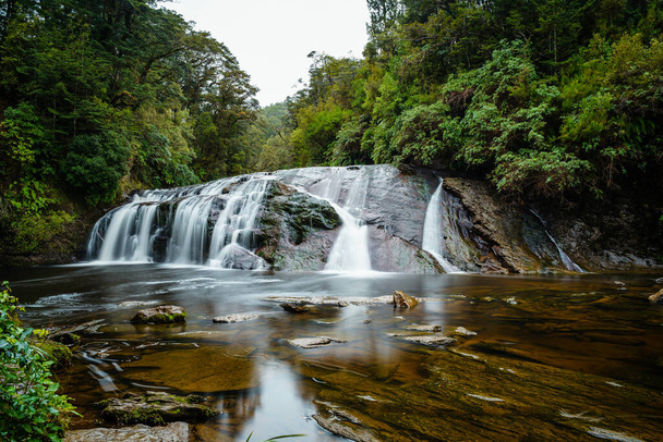 The Coal Creek Falls, Grey District, New Zealand - Fotoğraf, Görsel