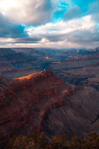 The Grand Canyon National Park, a major landmark in the state of Arizona - Foto, imagen
