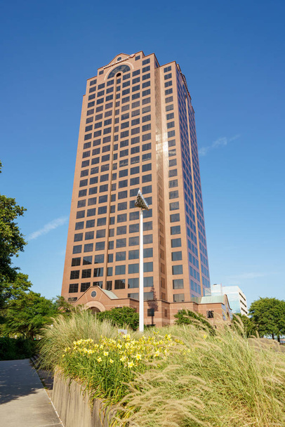 Low angle photo Bank of America Tower Downtown Norfolk VA - Photo, Image