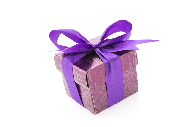 Фіолетовий подарунковій коробці
 - Фото, зображення