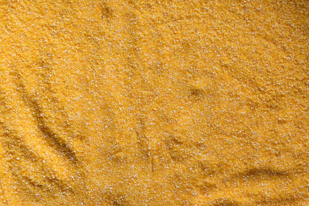 Nyers, durva, szárított kukorica-dara - Fotó, kép