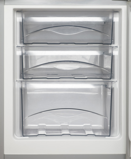 Пустой холодильник
 - Фото, изображение
