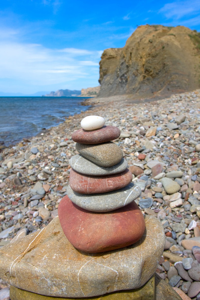 збалансований каменів
 - Фото, зображення