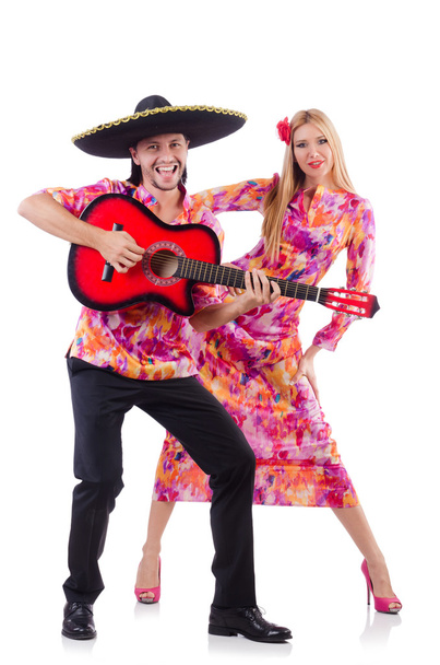 Ισπανικό ζευγάρι που παίζει κιθάρα και χορό - Φωτογραφία, εικόνα