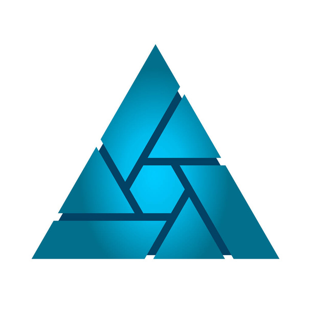 Blauw gradiënt abstract driehoekig logo. Driehoek gemaakt van geometrische vormen (zeshoek, rechthoek, veelhoek). Technologie concept. Unie samengesteld uit verschillende elementen. Vector illustratie, plat, clip art  - Vector, afbeelding