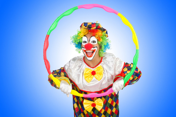 Clown con hula hoop
 - Foto, immagini