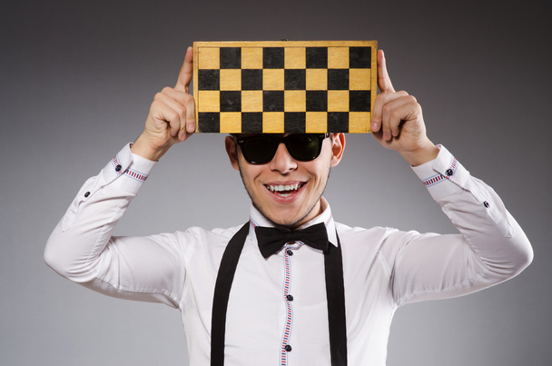 Vtipný šachista s prknem - Fotografie, Obrázek