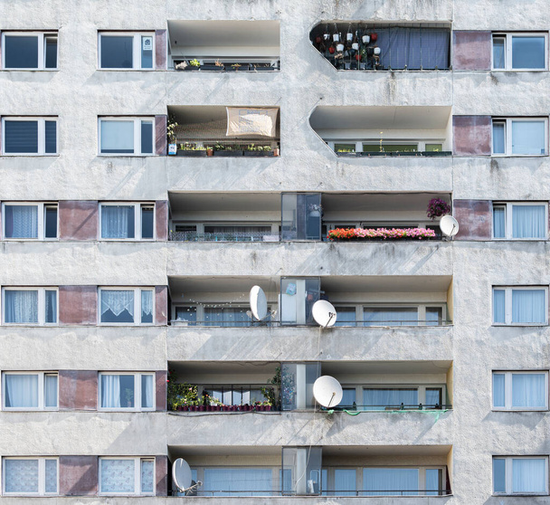 Berlin, Germany, June : Front view of apartment building with balconies - Valokuva, kuva
