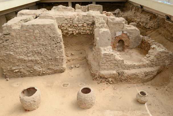 Археологічні знахідки римських лазень в Афінах (Греція). - Фото, зображення