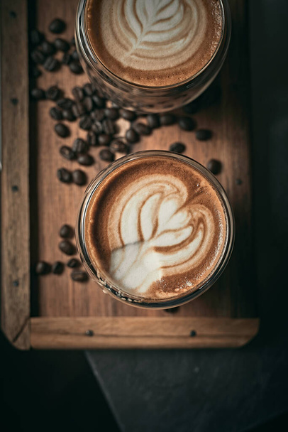 Selective focus cup of hot latte art coffee,focus at white foa - Foto, Imagem