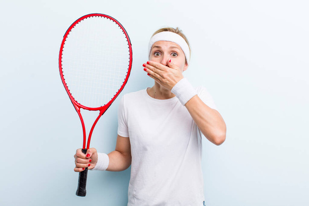 blonde pretty woman. practicing tennis sport - Foto, Imagem
