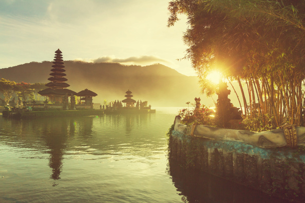 Temple d'Ulun Danu. Bali - Photo, image