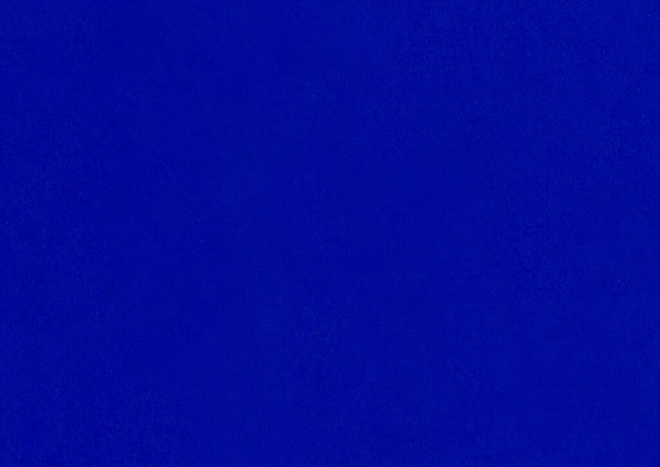 Ultra HD nagy kép egy sima bevonat nélküli sötét haditengerészet kék papír textúra háttér szkennelés finom szemcsés rost minta papír anyagok mockups másolási hely szöveges bemutató tapéta - Fotó, kép