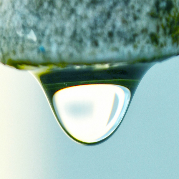Tekoucí vodou tekoucí vody - Fotografie, Obrázek