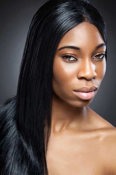 Black beauty with long straight hair - Foto, imagen