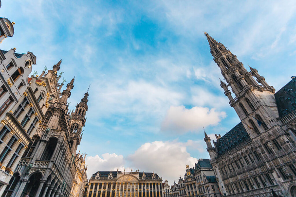Brussels Town Hall and the Museum of the City of Brussels or the Kings House in Brussels shot on a wide-angle camera, Belgium - Foto, immagini