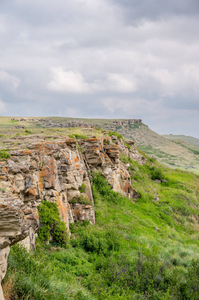 Views at Head-Smashed-In Buffalo Jump world heritage site in Southern Alberta Canada. - 写真・画像