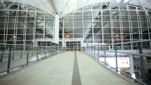 Indoors international airport terminal building - Footage, Video