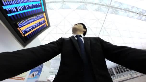 Businessmanin nemzetközi repülőtér - Felvétel, videó