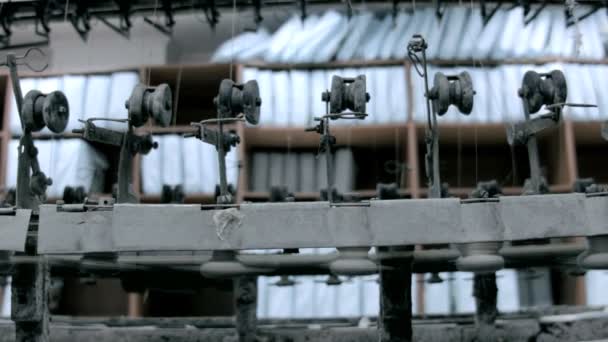 maschinelles Spinnen von Seidenfäden - Filmmaterial, Video